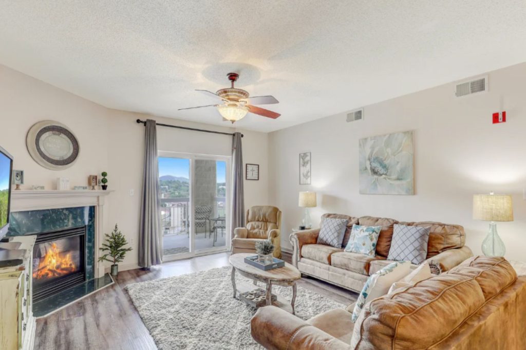 Whispering Pines Condo 132 in Pigeon Forge