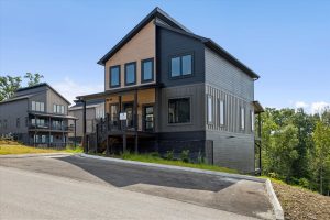 Smoky Mountain Cabin Rental in Sevierville, Tennessee at Reedmont