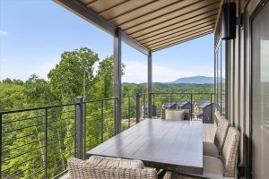 Smoky Mountain Cabin Rental in Sevierville, Tennessee at Reedmont
