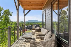 Smoky Mountain Cabin Rental in Sevierville, Tennessee at Reedmont