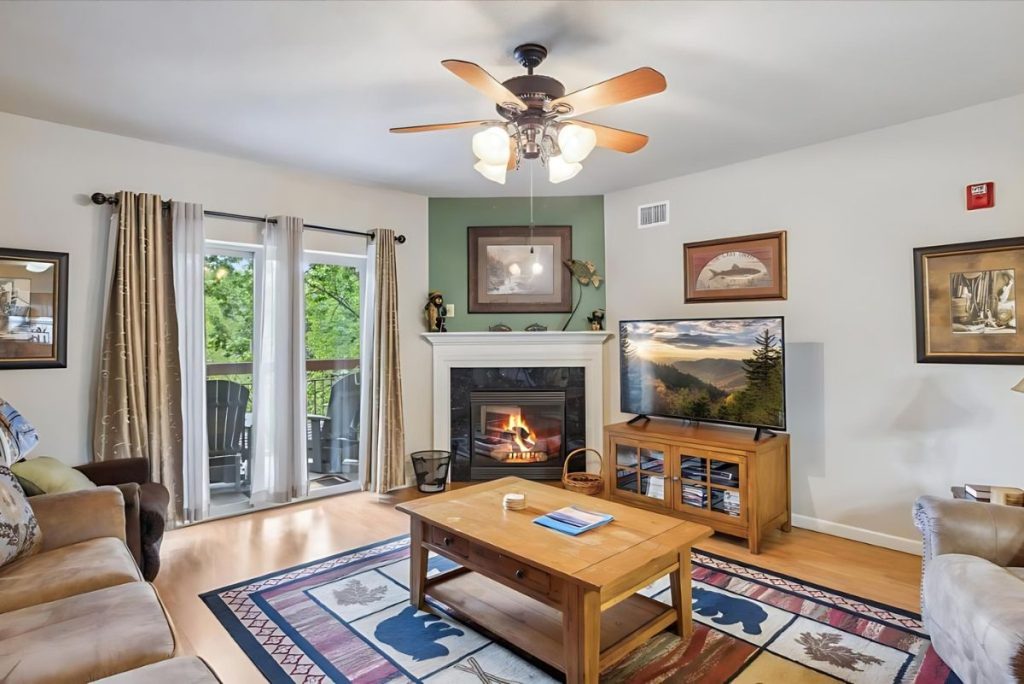 Cedar Lodge Condo 202