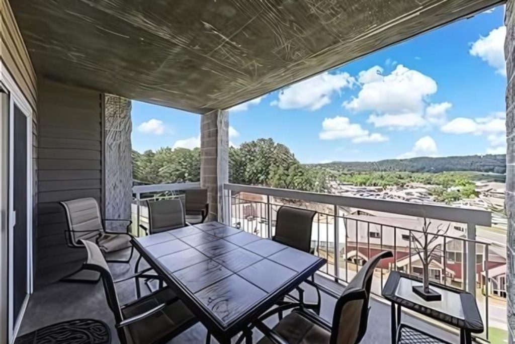 Whispering Pines Condo 224 Pigeon Forge TN