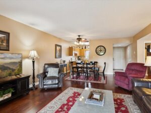 Whispering Pines 444 Vacation Destination Downtown Pigeon Forge with Mountain View