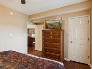 Whispering Pines 444 Vacation Destination Downtown Pigeon Forge with Mountain View