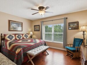 Whispering Pines 444 Vacation Destination Downtown Pigeon Forge with Mountain View