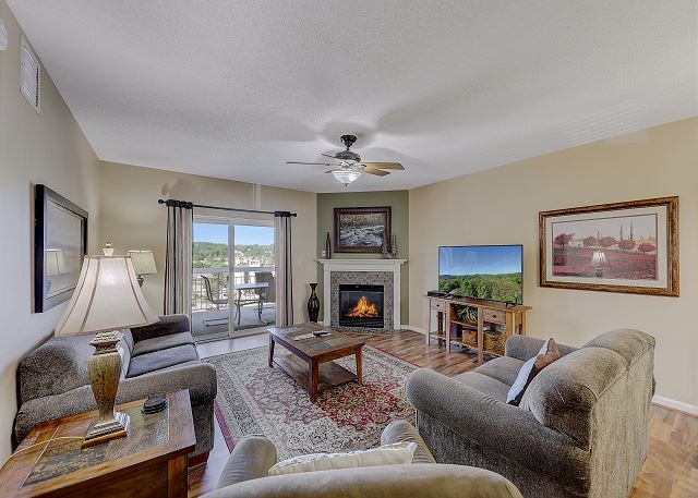 Whispering Pines 224 Lazy Days Retreat Pigeon Forge Vacation Condo