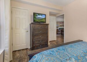 Whispering Pines 413 Heart of Pigeon Forge Downtown Pigeon Forge Condo