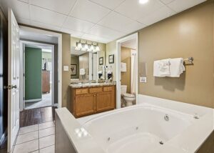 Whispering Pines 534 Downtown Retreat a 4 Bedroom Condo in Pigeon Forge TN