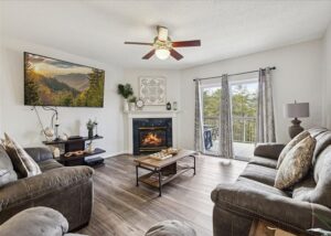 Whispering Pines 621 a 3 Bedroom 3 Bath Vacation Rental in Pigeon Forge TN