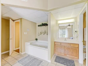 Come on Inn Whispering Pines 531 3 Bedroom in Pigeon Forge near Dollywood