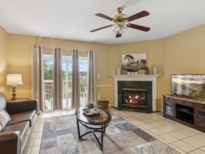 Whispering Pines 101 Downtown Pigeon Forge one bedroom vacation rental