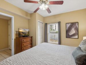 Whispering Pines 101 Downtown Pigeon Forge one bedroom vacation rental