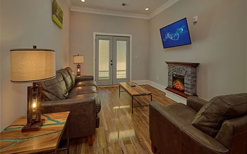 Two Bedroom Townhome Condo Vacation Rental near Dollywood and Tanger Mall