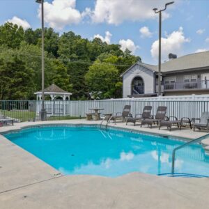 Downtown Pigeon Forge Island Escape 1 Bedroom Condo near The Island