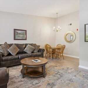 Downtown Pigeon Forge Island Escape 1 Bedroom Condo near The Island