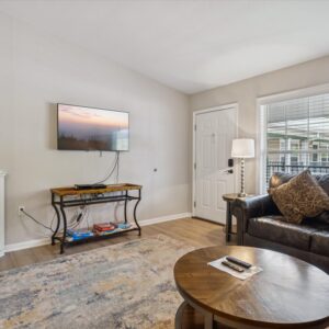 Downtown Pigeon Forge Island Escape 1 Bedroom Condo near The Island