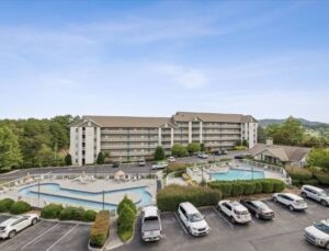 One Bedroom Mountain View Whispering Pines Vacation Condo Rental Pigeon Forge