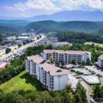 Whispering Pines Three Bedroom Walk-in level Vacation Rental Downtown Pigeon Forge