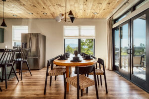 Five Bedroom Large Vacation rental Cabin near Dollywood Knoxville Pigeon Forge Smoky Mountain Top 10 Vacation Rental