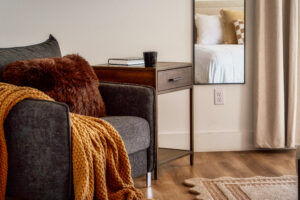 Five bedroom Sleeps 13 Free Dollywood and Soaky Mountain Ticket Vacation Rental