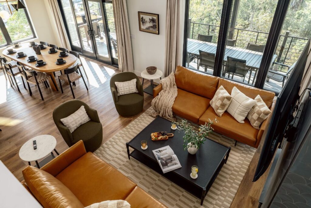 Lodges at Reedmont Large Group Vacation rentals by Sevierville Convention Center, Golf Course and Wilderness of the Smokies