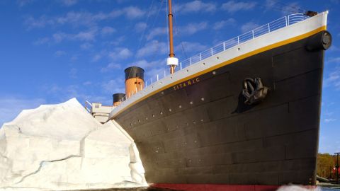 Discount Tickets when you vacation with Smoky Mountain Escapes in Sevierville, Pigeon Forge and Gatlinburg