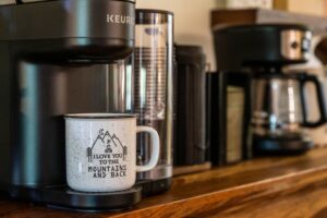 Cedar Lodge Vacation Condo Cabin Rental 605 Riverside Retreat Near Dollywood on the River