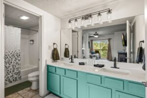 Cedar Lodge Vacation Condo Cabin Rental 605 Riverside Retreat Near Dollywood on the River