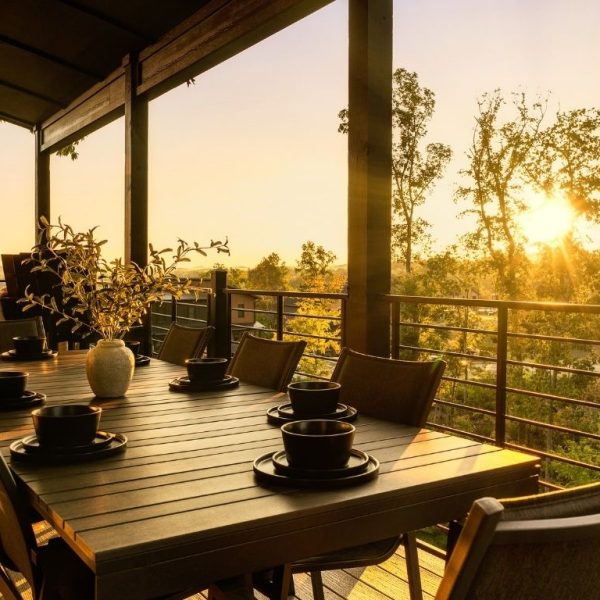 Group Rentals at Lodges at Reedmont Three Four and Five Bedroom Cabins near Knoxville and Dollywood