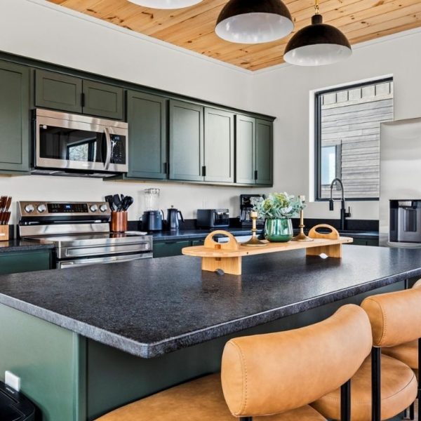 Splashing Views Five Bedroom Five Bath w Indoor Pool Rooftop Hot Tub Lodges at Reedmont